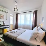 - 3bd For Family & Friends Apartment *
