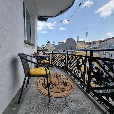 - 3bd For Family & Friends Burgaz