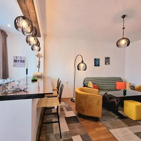 Apartment - 3bd For Family & Friends *