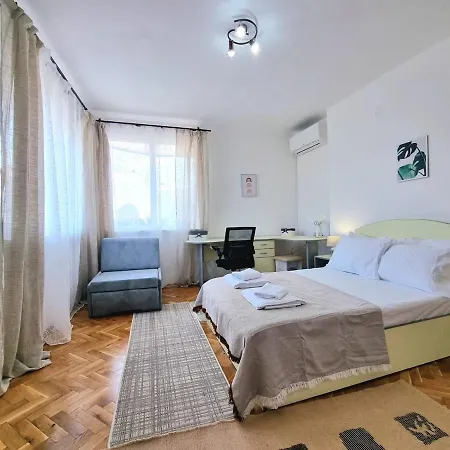 Apartment - 3bd For Family & Friends