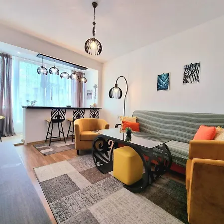 - 3bd For Family & Friends Daire