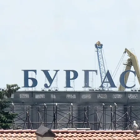 - 3bd For Family & Friends 公寓