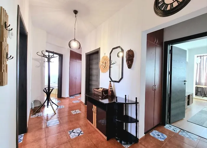 - 3bd For Family & Friends Апартамент Бургас