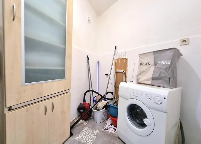 Апартамент - 3bd For Family & Friends Бургас