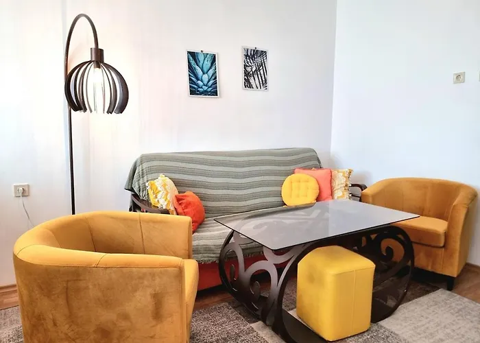 - 3bd For Family & Friends Апартамент *