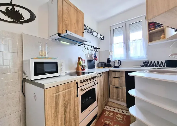 - 3bd For Family & Friends Апартамент